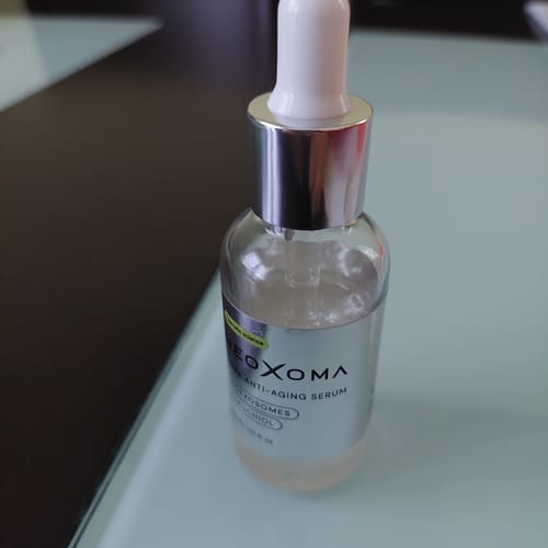 Customer photo review of Sérum de Exosomas Ultra Rejuvenecedor con Bioexosomas de Bakuchiol