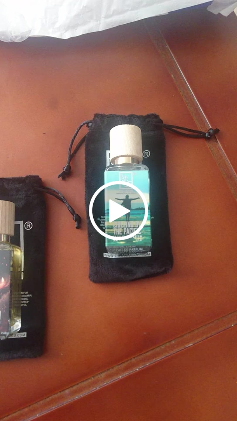 Customer video review of Chilling By The Pacific