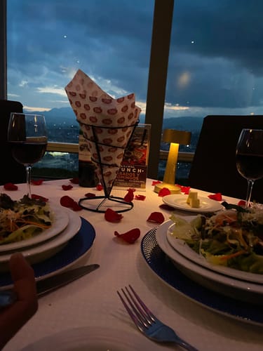 Customer photo review of Cena Romántica