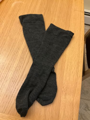 Customer photo review of YoU Compression® CHARCOAL Alpaca WOOL Knee High 20-30 mmHg