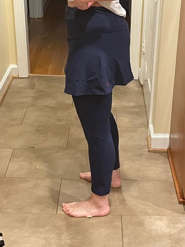 Customer photo review of 15" Summit Skirted Leggings w/Pockets