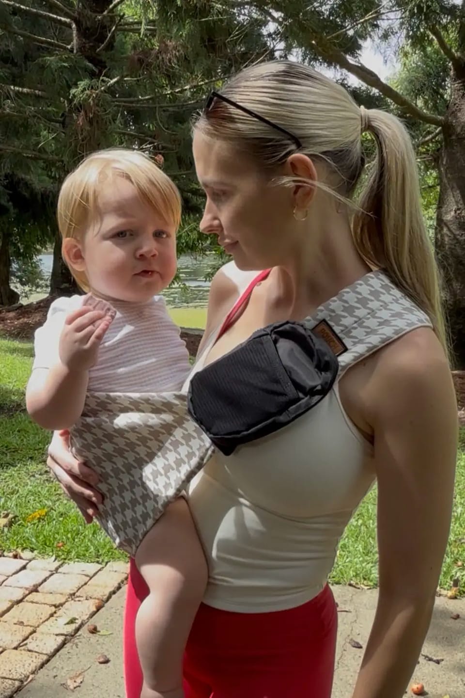 Customer photo review of POUCH™ TODDLER CARRIER