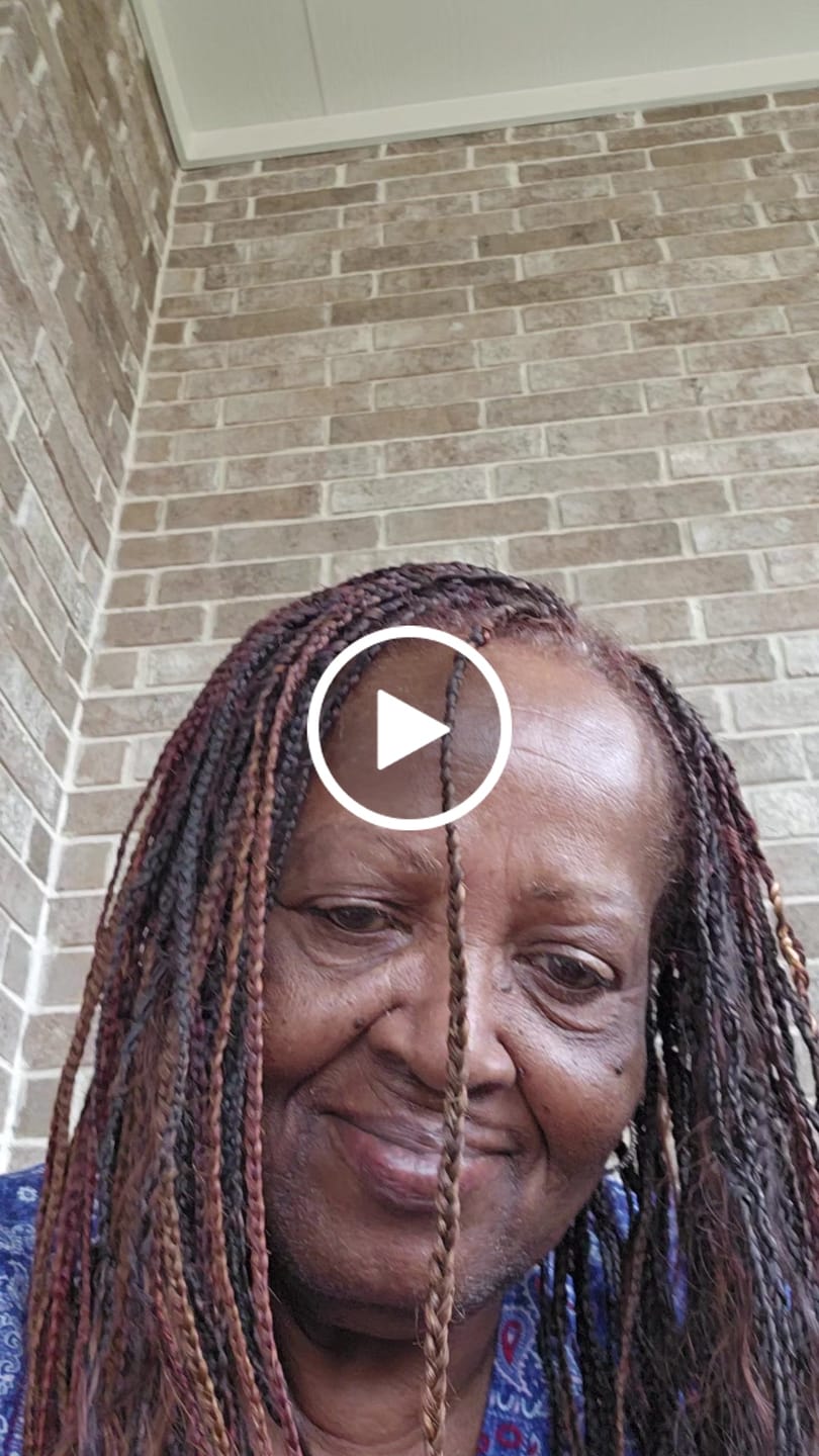 Customer video review of Multi-Textured Kinky Curly Bulk Hair Extensions for Braiding