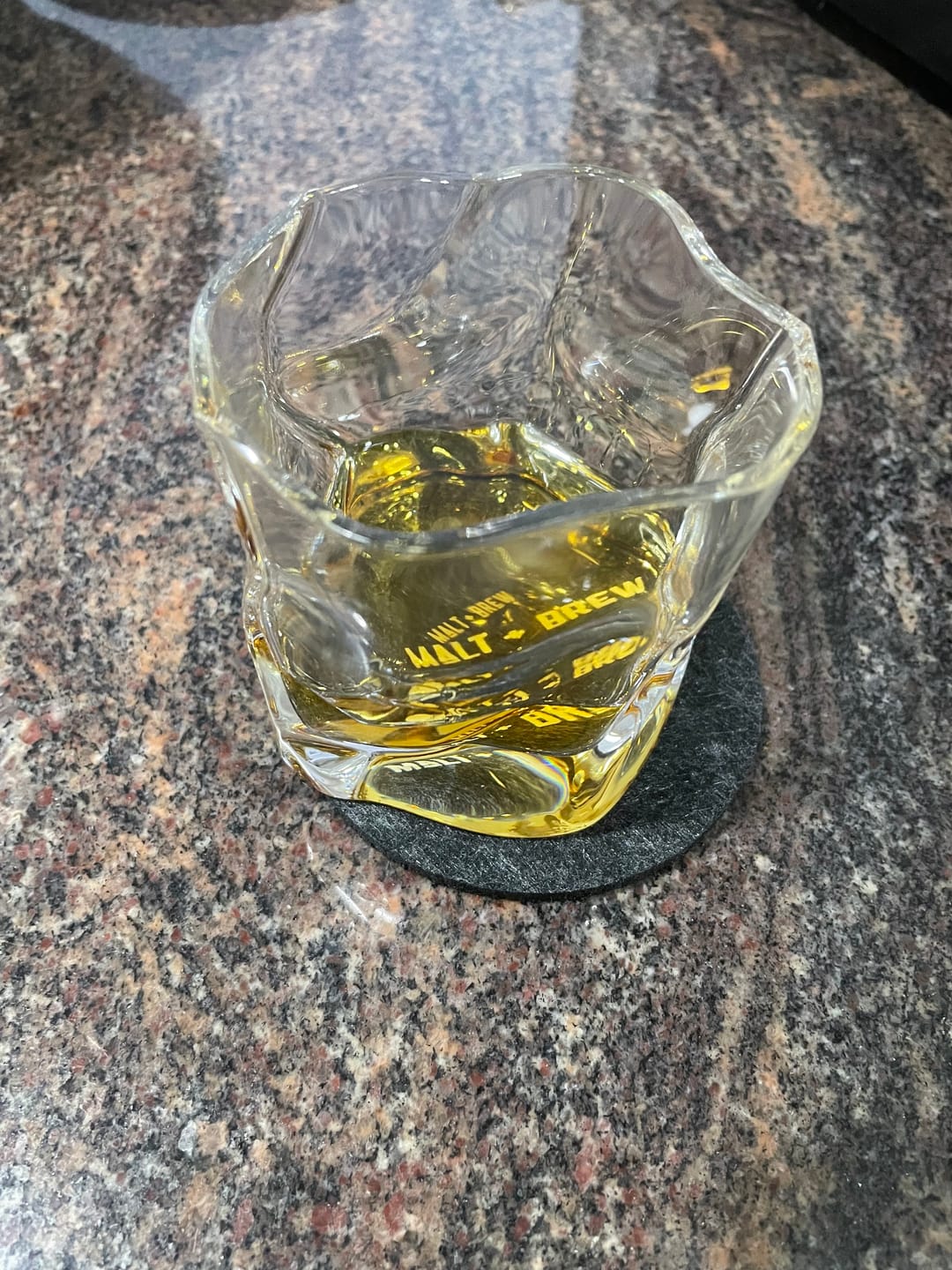 Customer photo review of M&B Whisky Wave Glass Set