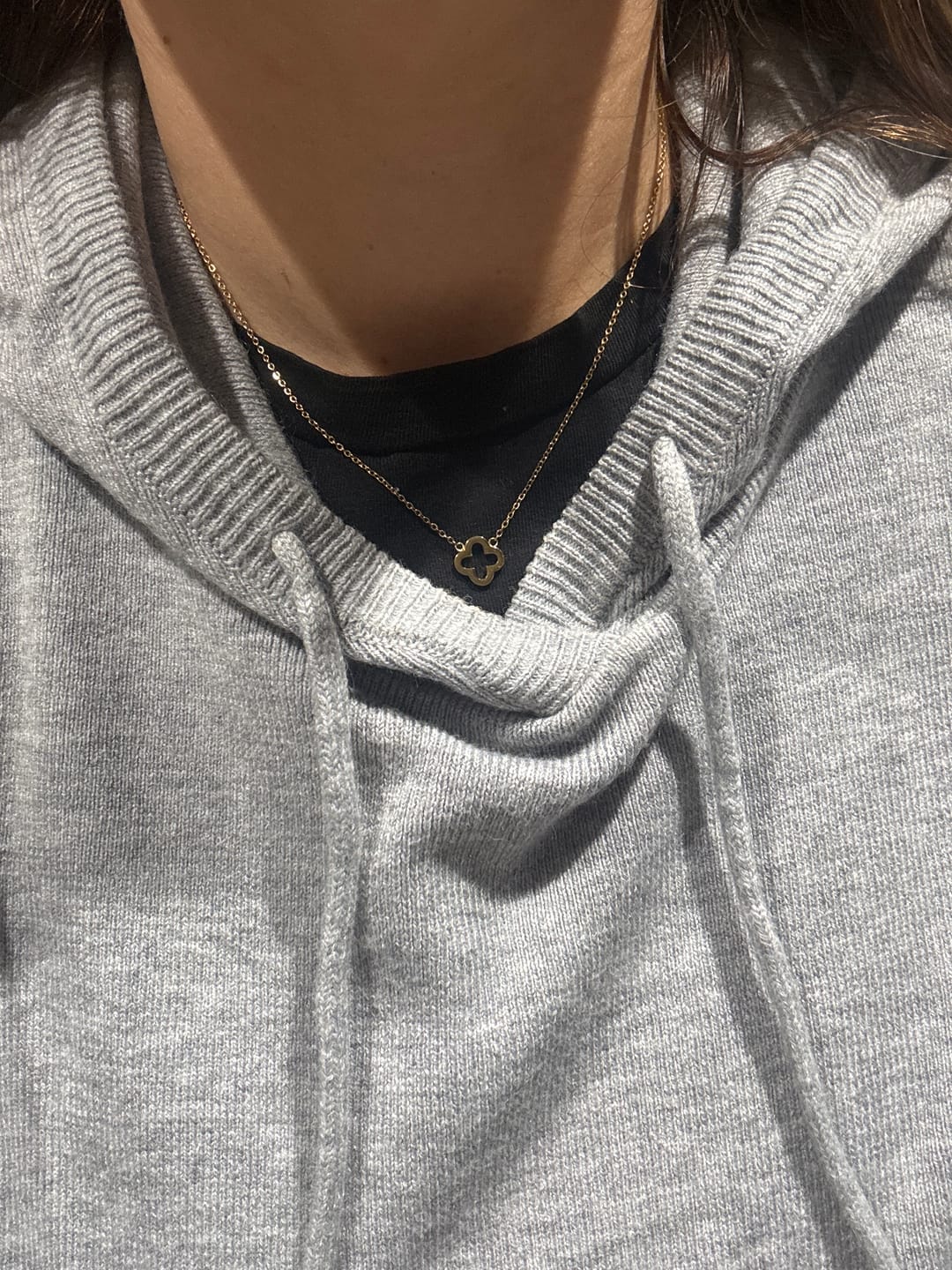 Customer photo review of Classic Clover Pendant Necklace