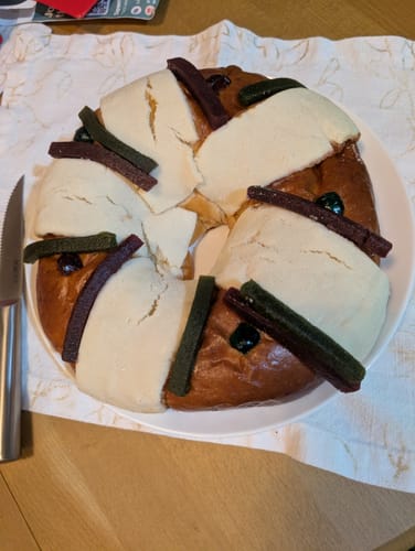 Customer photo review of Rosca de Reyes