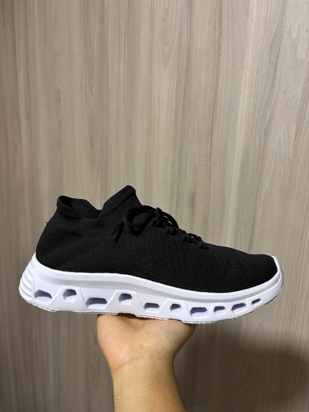 Customer photo review of GUFFO NOVA | Tenis ergonómicos de alto confort