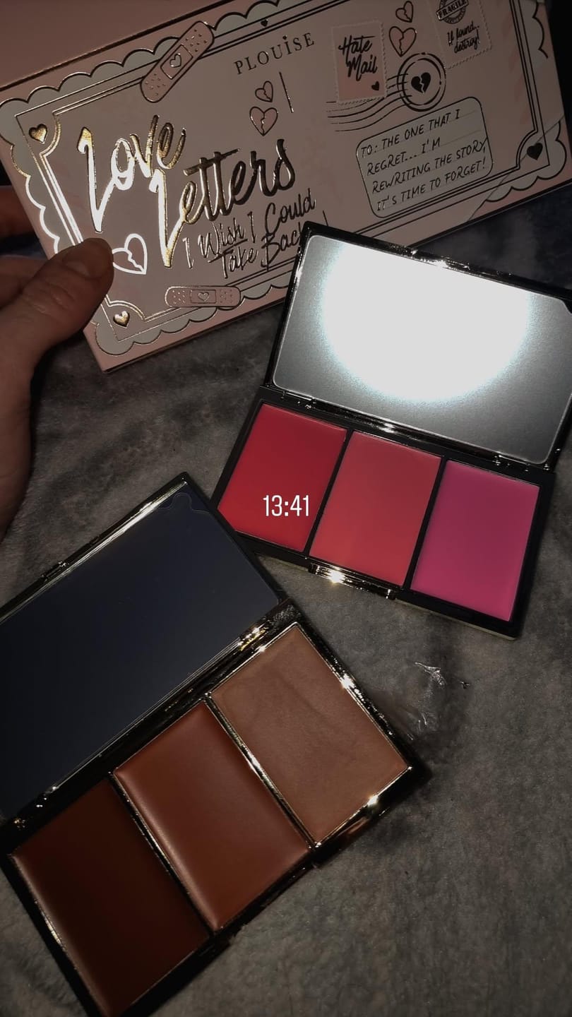 Customer photo review of P. Louise Love Letters Blush & Bronzer Bundle