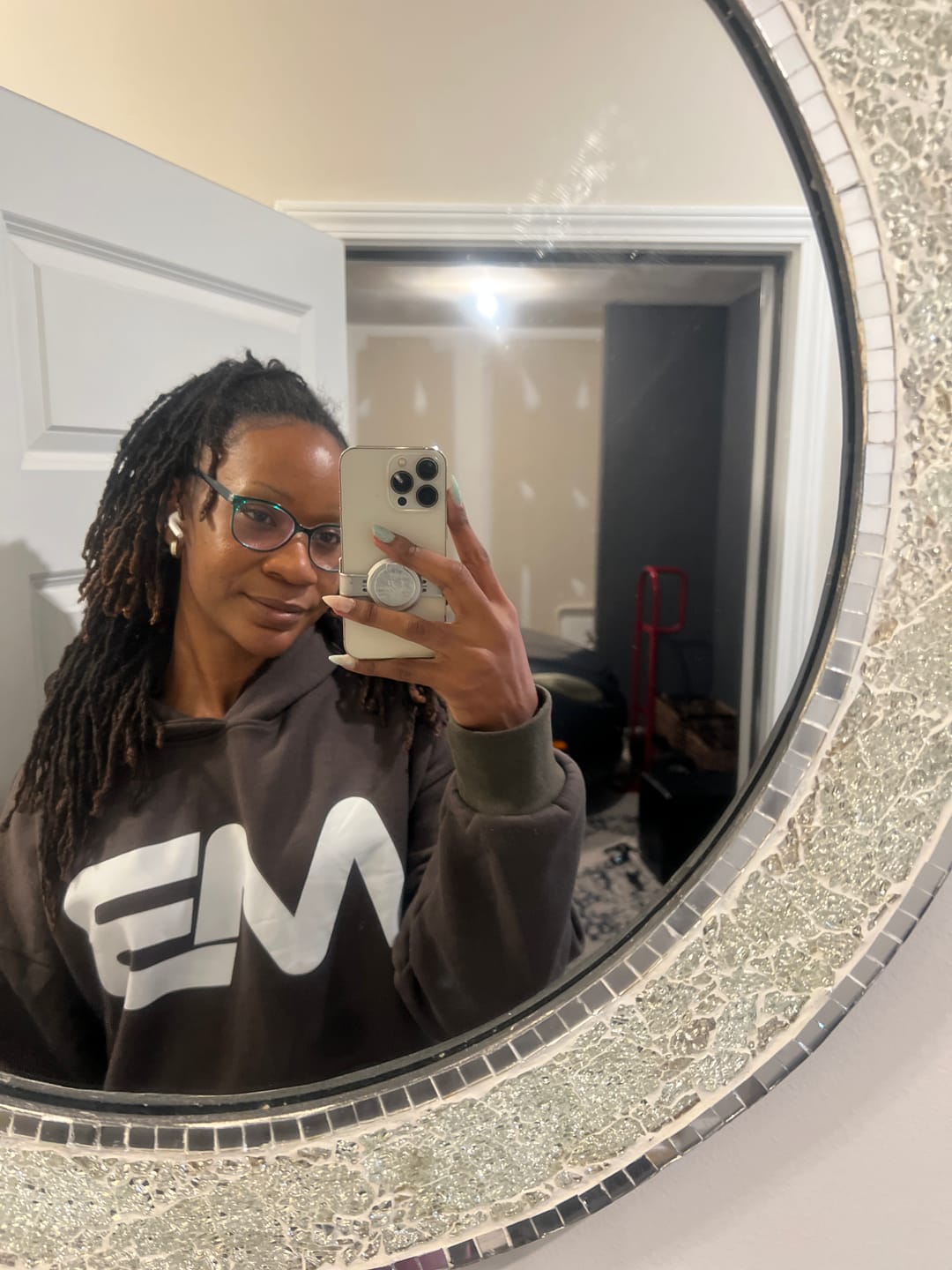 Customer photo review of MB - Pump Cover Hoodie