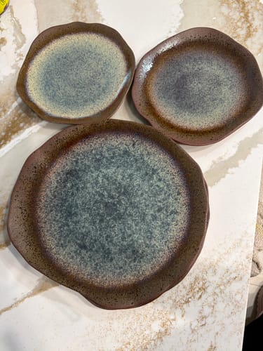 Customer photo review of 16 Piece Set Dinnerware Set-Espresso Stone