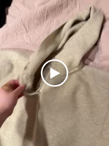 Customer video review of WARDEN EDGE Oversized Hooded Sweater