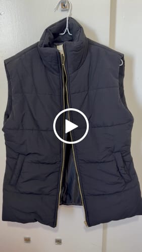 Customer video review of Weekend Wandering Puffer Vest