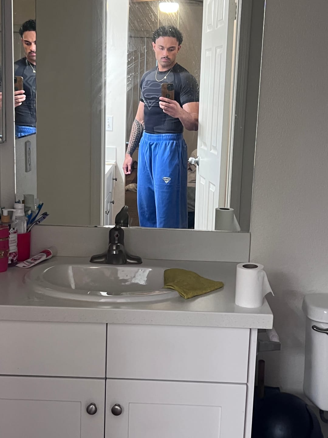 Customer photo review of 2032 - Superman Sweats