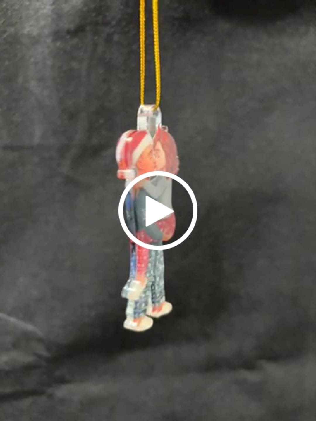 Customer video review of Christmas Gifts For Husband And Wife - Personalized Acrylic Ornament