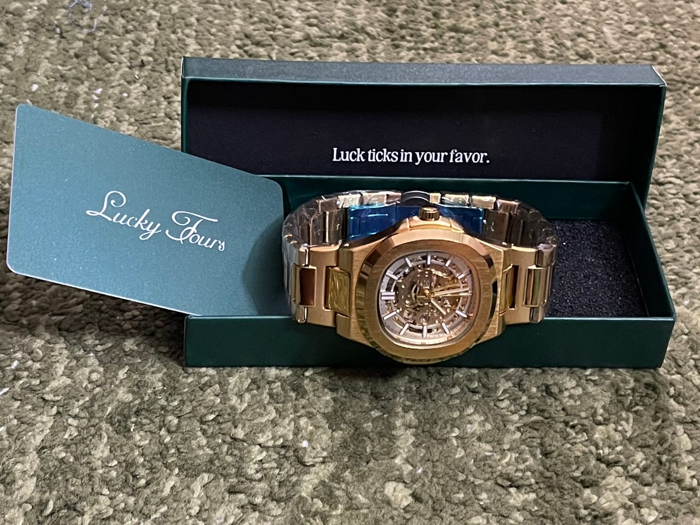 Customer photo review of Lucky Fours® Skeleton