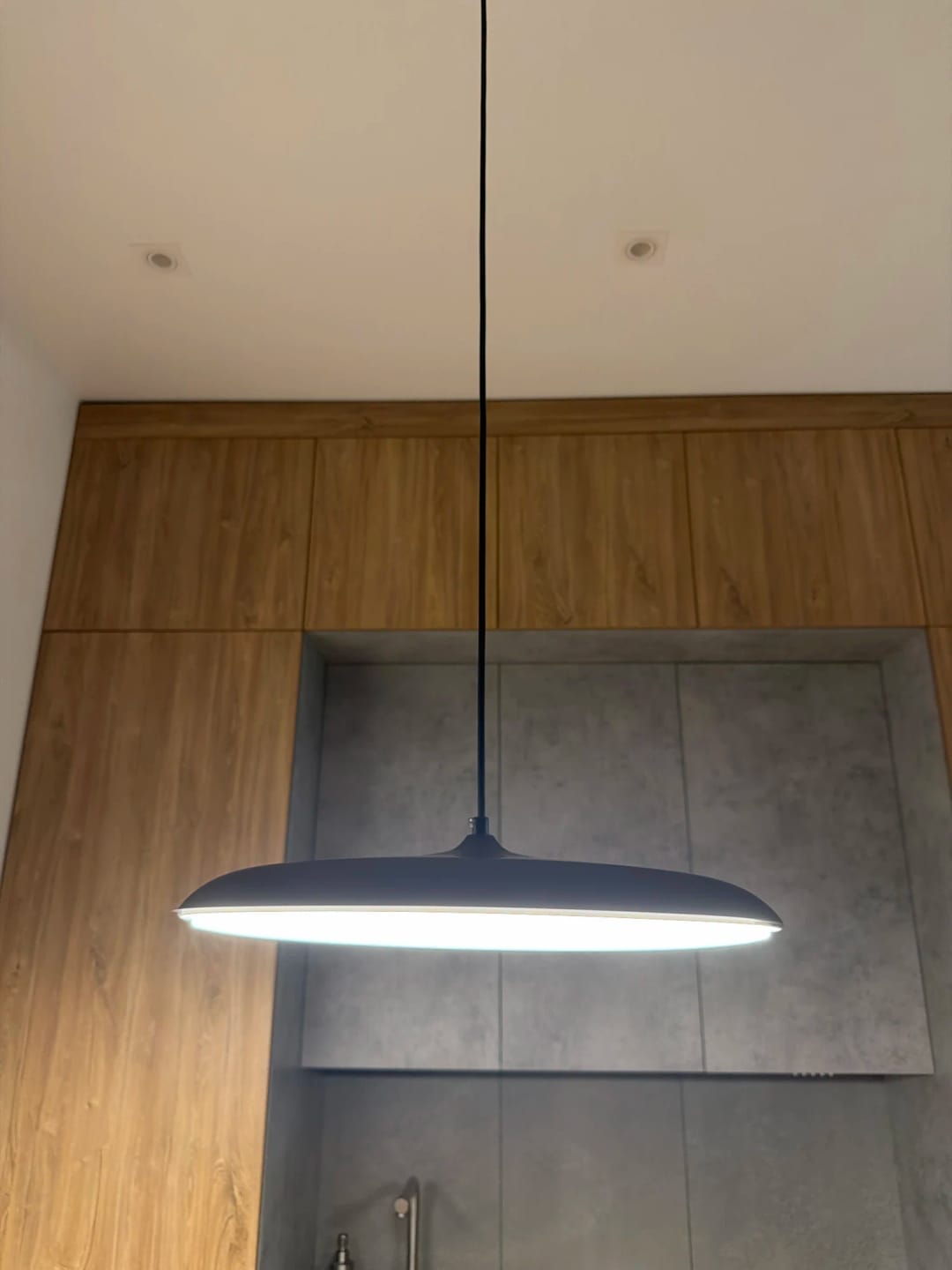 Customer photo review of Luminária pendente alumínio em LED