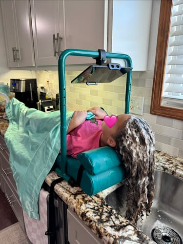 Customer photo review of Shampoo Mat® Deluxe