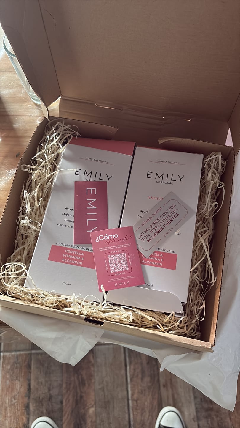 Customer photo review of Crema para Celulitis  Emily • 200ml