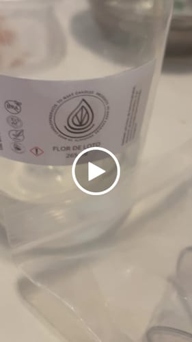 Customer video review of ENVASES PARA VELAS DE TÉ