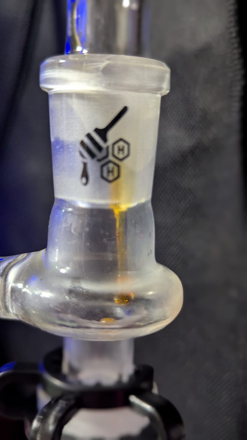 Customer photo review of CLASSIC GLASS RECLAIM CATCHER
