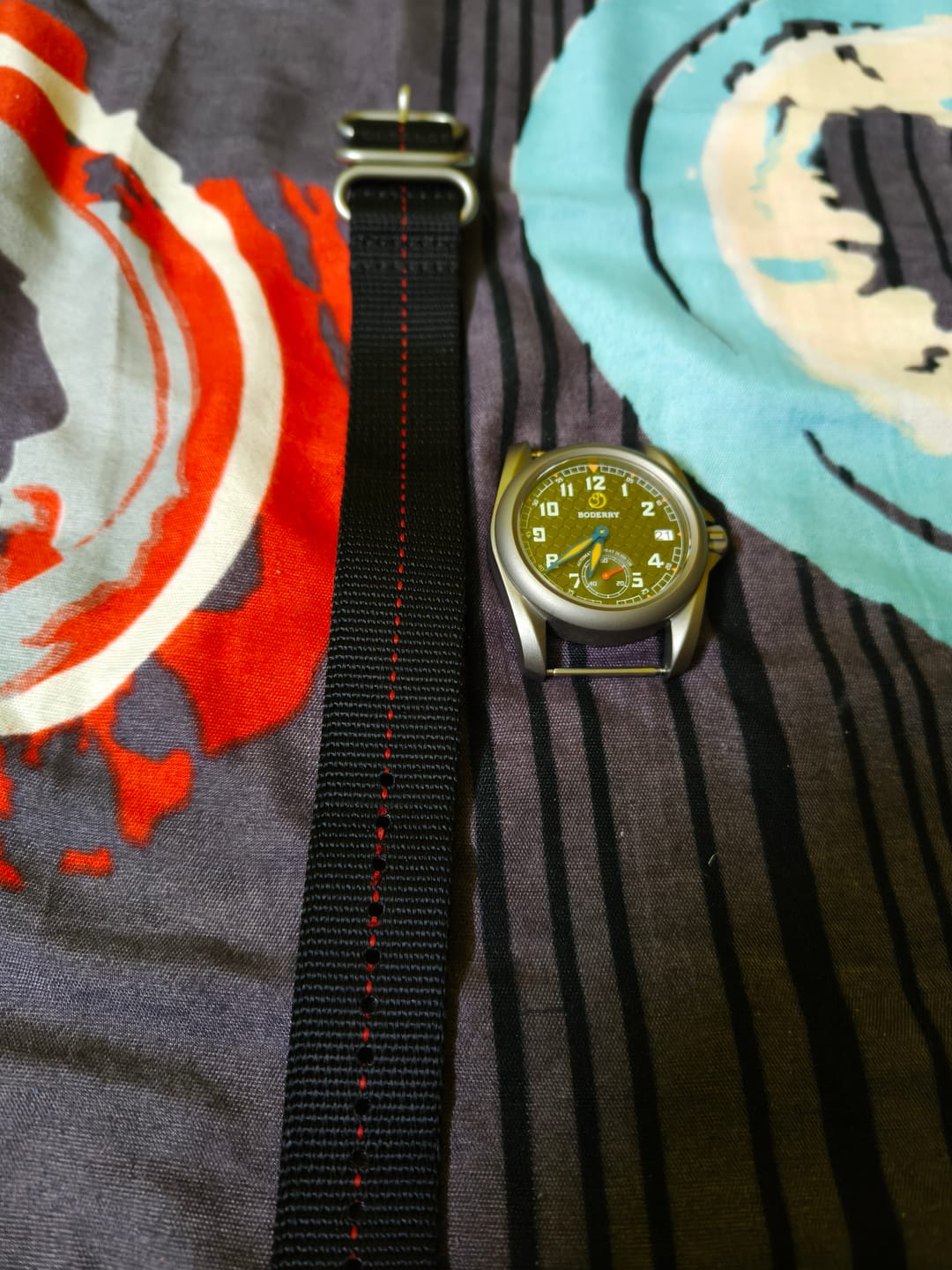 Customer photo review of VOYAGER S72 – 72-Hour Power Reserve Titanium Automatic Field Watch, 100M Water Resistant | Grey