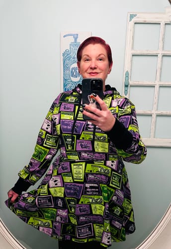 Customer photo review of NON-DAMAGED BACKLOT - Beetlejuice Beetlejuice™ Afterlife Advertisement Hoodie Dress