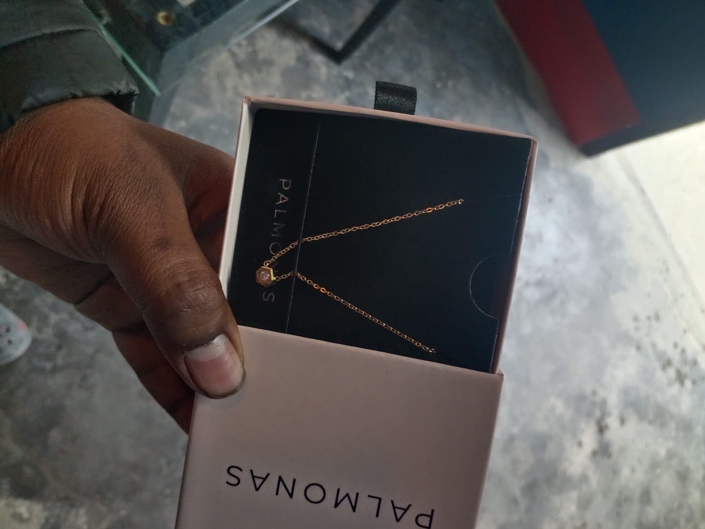 Customer photo review of White Gemstone Gold Chain Necklace