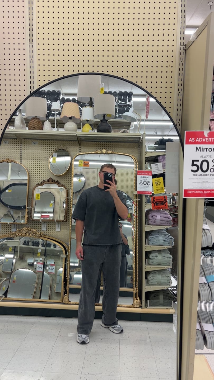 Customer photo review of 4153 - Elevated Essentials - Relaxed Tee