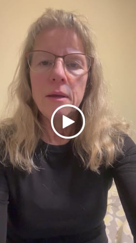 Customer video review of Besque® Magic Body Oil - 100ml
