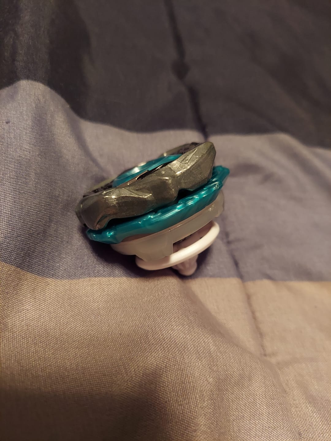 Customer photo review of Takara Tomy Beyblade X CX-10 Wolf Hunt F0-60DB