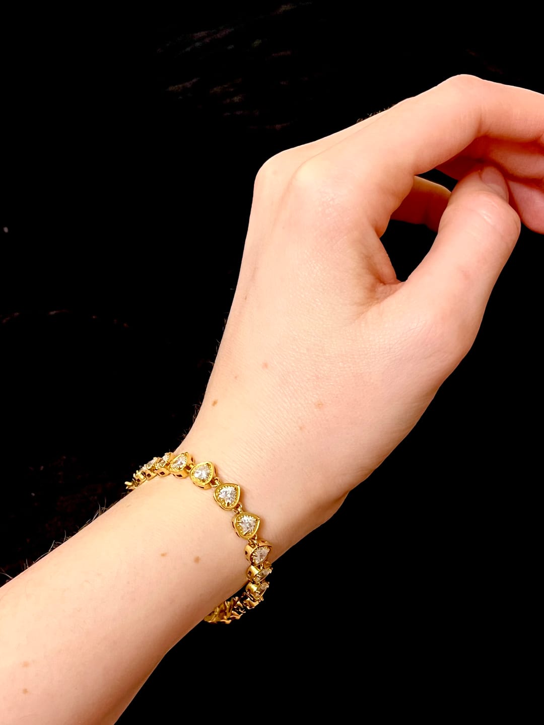 Customer photo review of CHERIE. bracelet