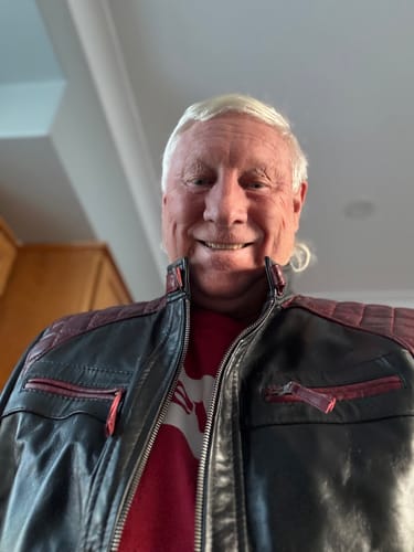 Customer photo review of Rollins Men's Black and Burgundy Quilted Biker Style Jacket