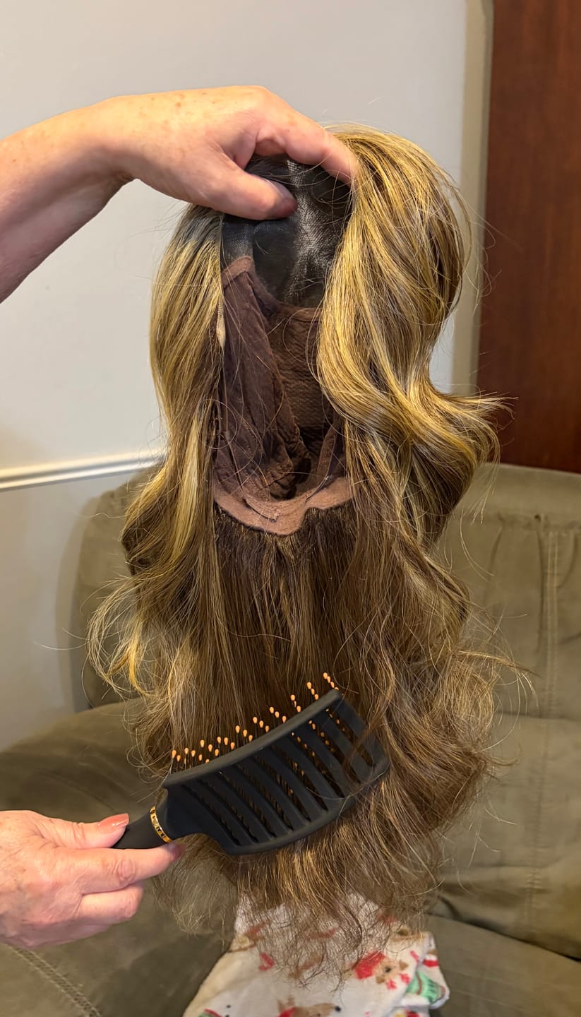 Customer photo review of Deluxe Detangle Brush