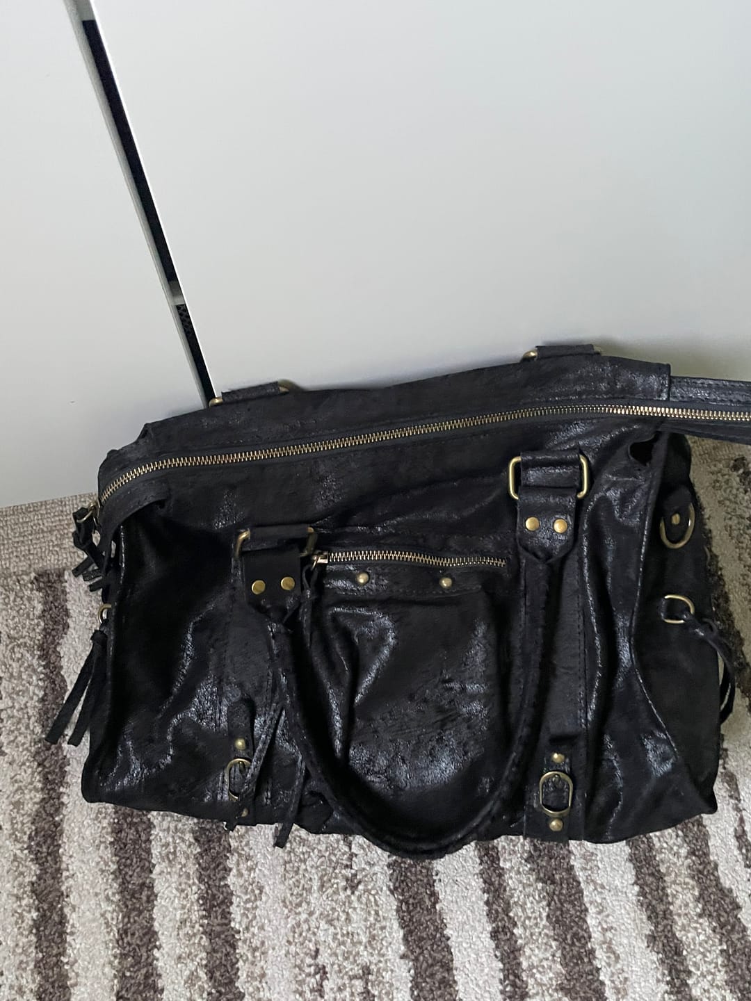 Customer photo review of It girl bag black