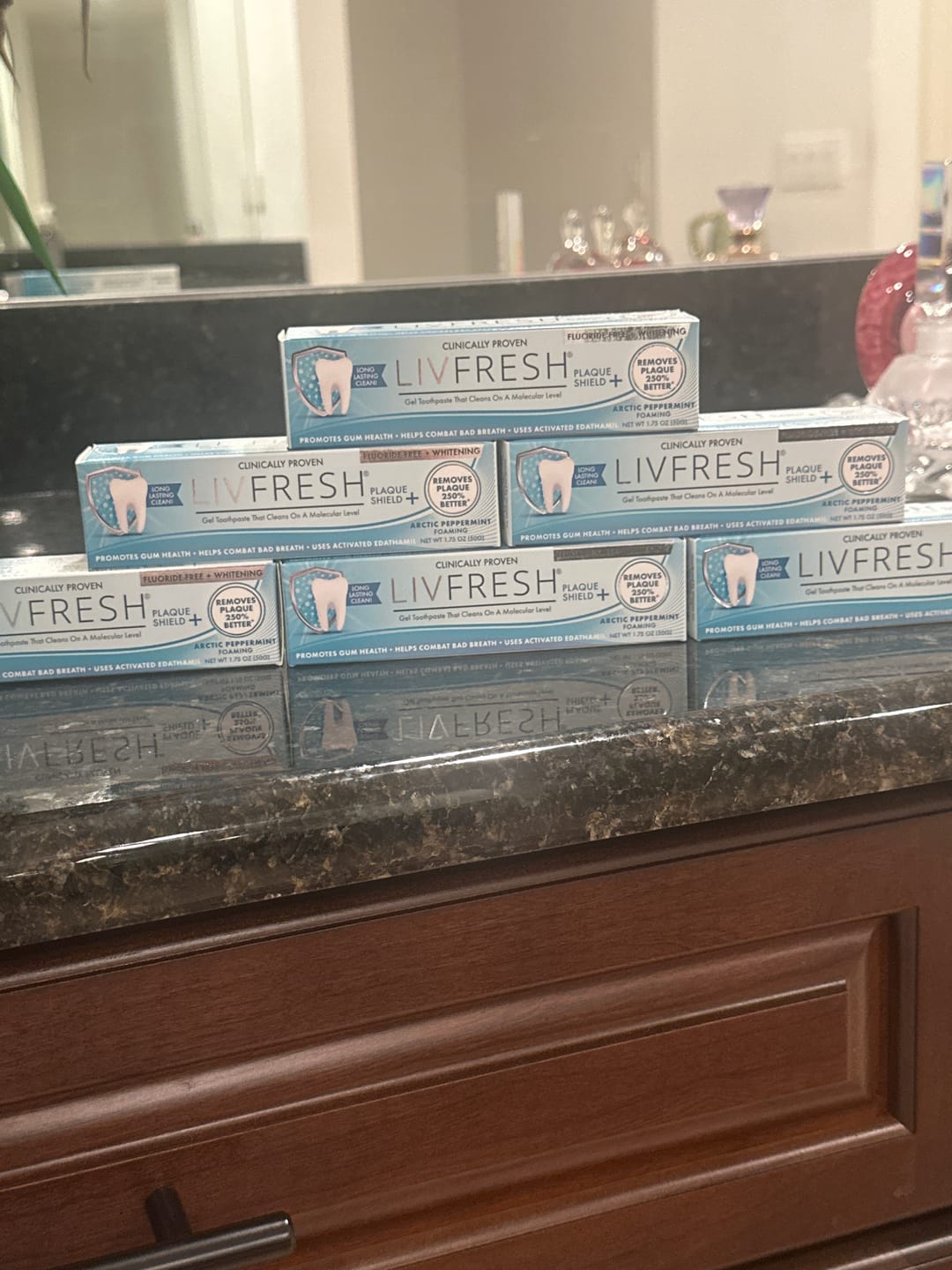 Customer photo review of LIVFRESH Arctic Peppermint - 1 Pack