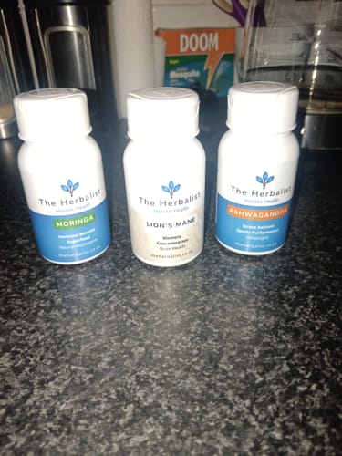 Customer photo review of Moringa 60/120 Capsules