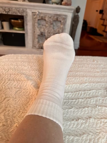 Customer photo review of 1/4 Crew Bamboo Viscose Socks