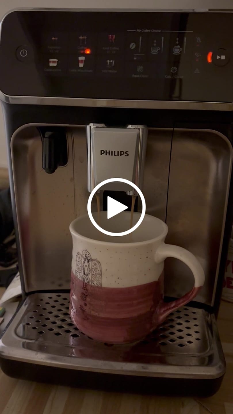 Customer video review of Philips - Series 3300 LatteGo (SilentBrew) EP3347/90