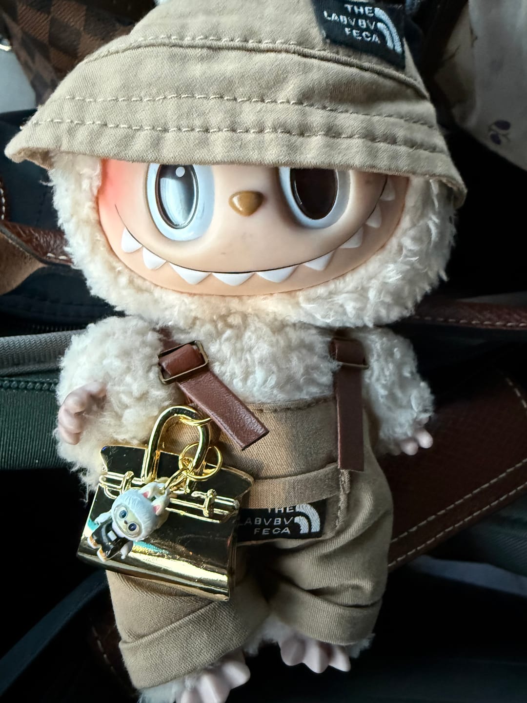 Customer photo review of Pick Your Charm TT LIVE (ONE CHARM)