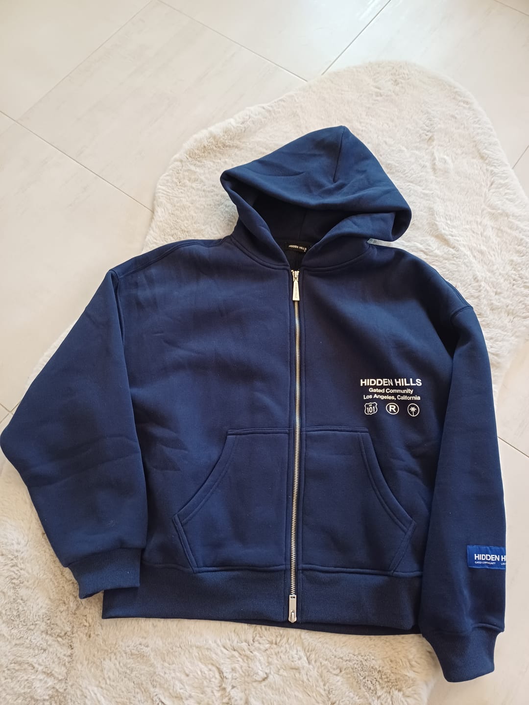 Kundenfoto-Bewertung von LABEL ZIP HOODIE NAVY