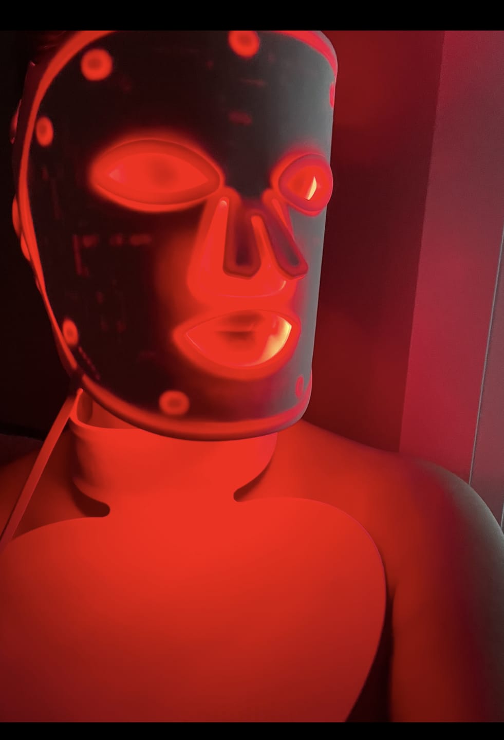 Customer photo review of Elite Red Light Therapy Face Mask