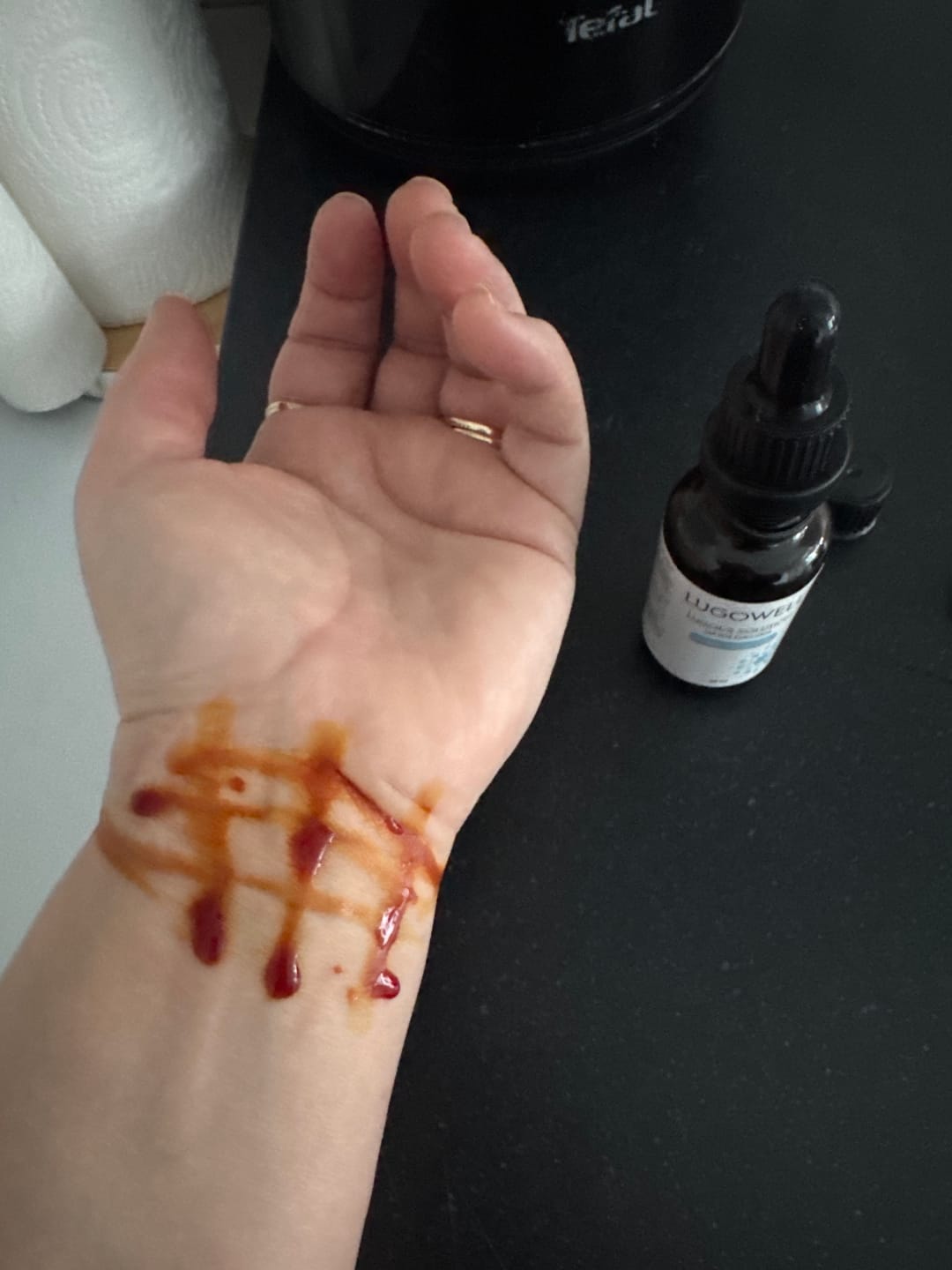 Customer photo review of PİPET VE ROLL-ON başlıklı Iyot - Lugowell %2  İyot Damlası