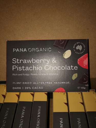 Customer photo review of Strawberry & Pistachio Chocolate