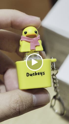 Customer video review of Meowkey - Fidget Toy that Meows!