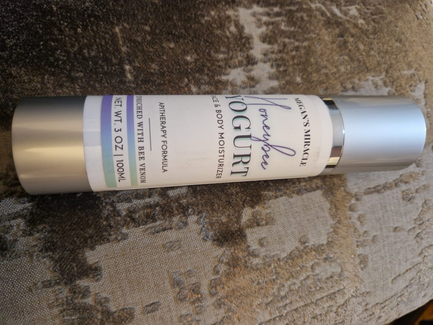 Customer photo review of Honeybee Yogurt Moisturizer