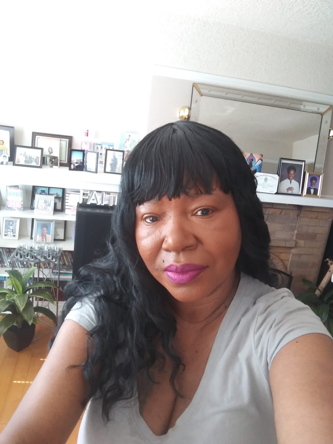 Customer photo review of It's a Wig Full Wig - Q MARIELLA
