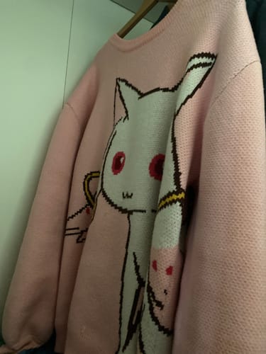 Customer photo review of Kyubey Sweater