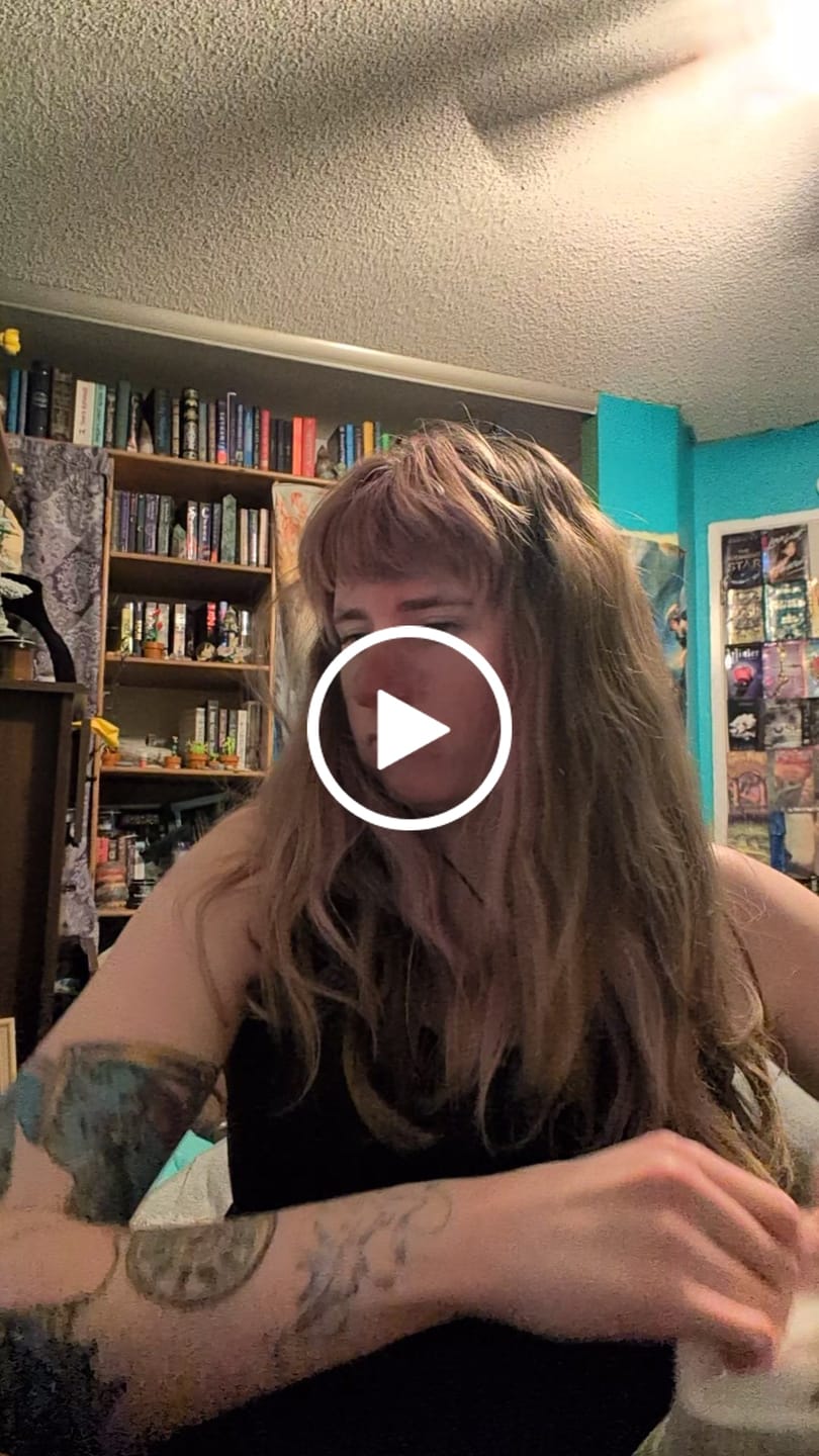 Customer video review of Mochi Discovery Pack