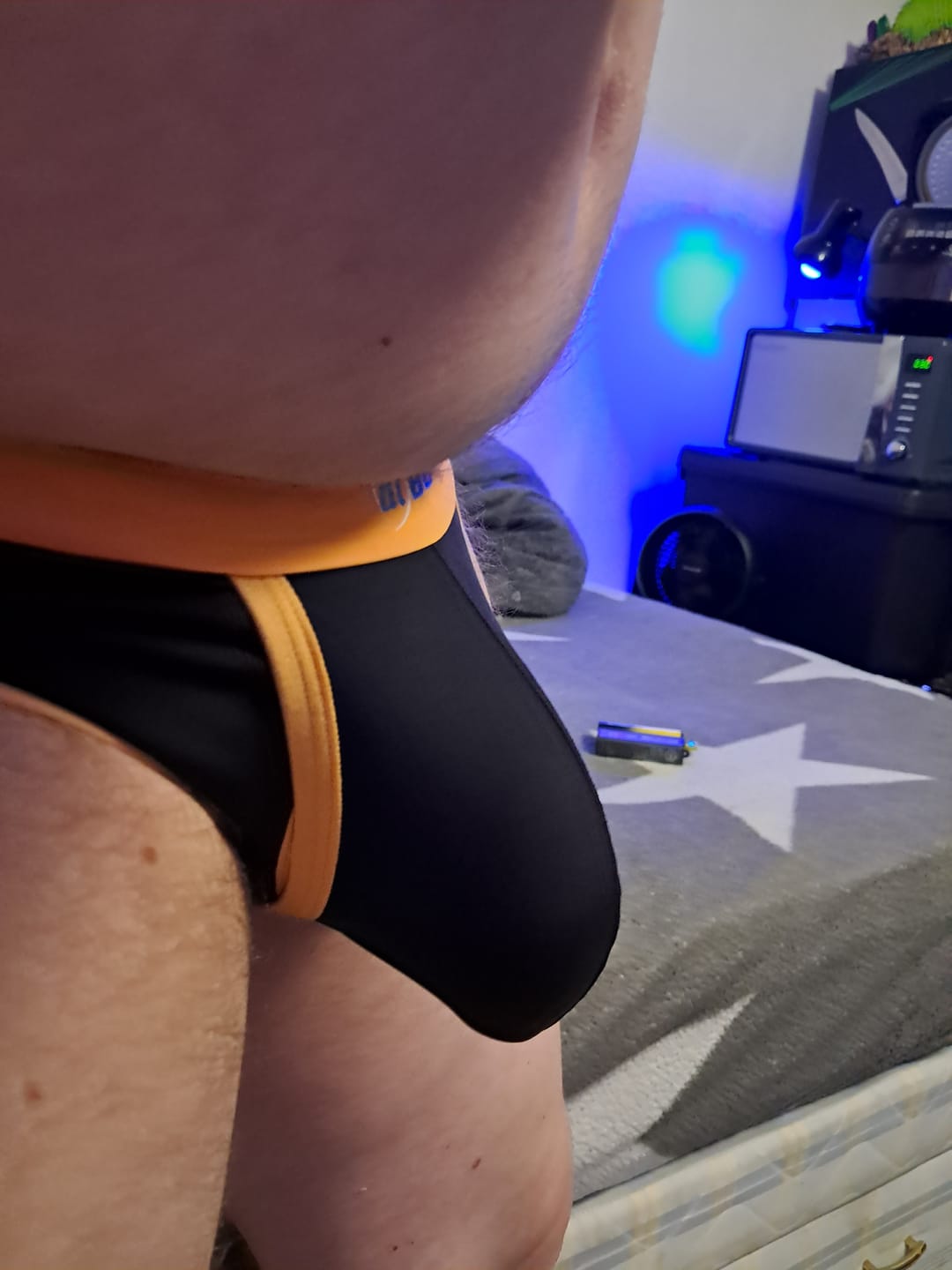 Customer photo review of 3 Pack Men's Separated Ball Pouch Briefs