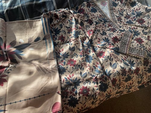 Customer photo review of Original Bin Saeed Khaddar  ZT-05
